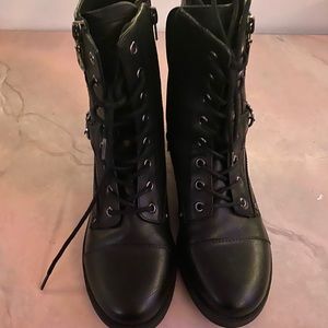 Guess combat boots